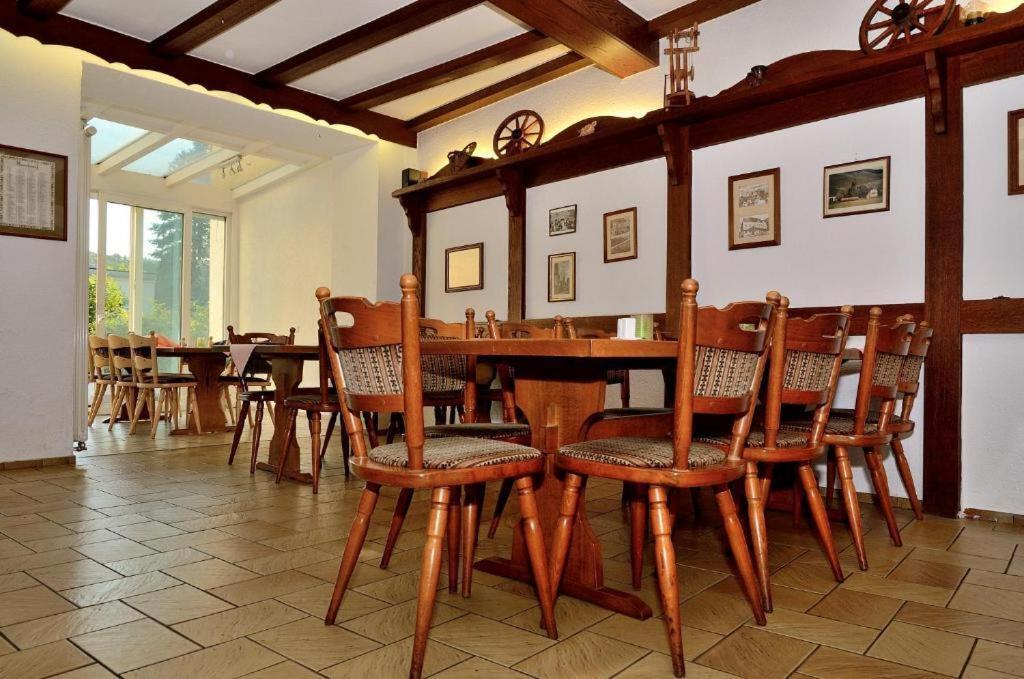 Weinhaus Hotel Zum Josefshof Graach Экстерьер фото