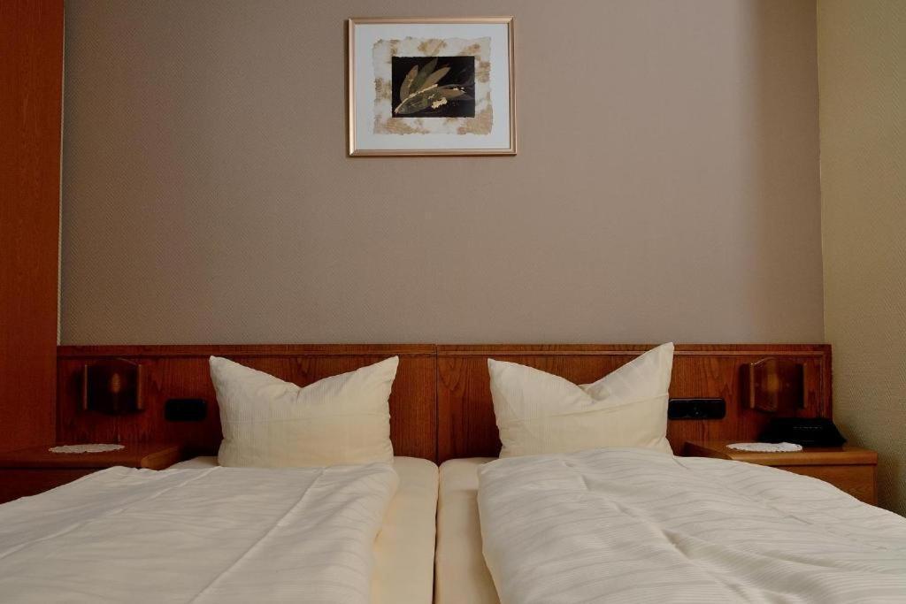 Weinhaus Hotel Zum Josefshof Graach Экстерьер фото