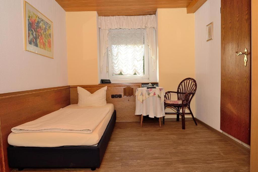 Weinhaus Hotel Zum Josefshof Graach Номер фото