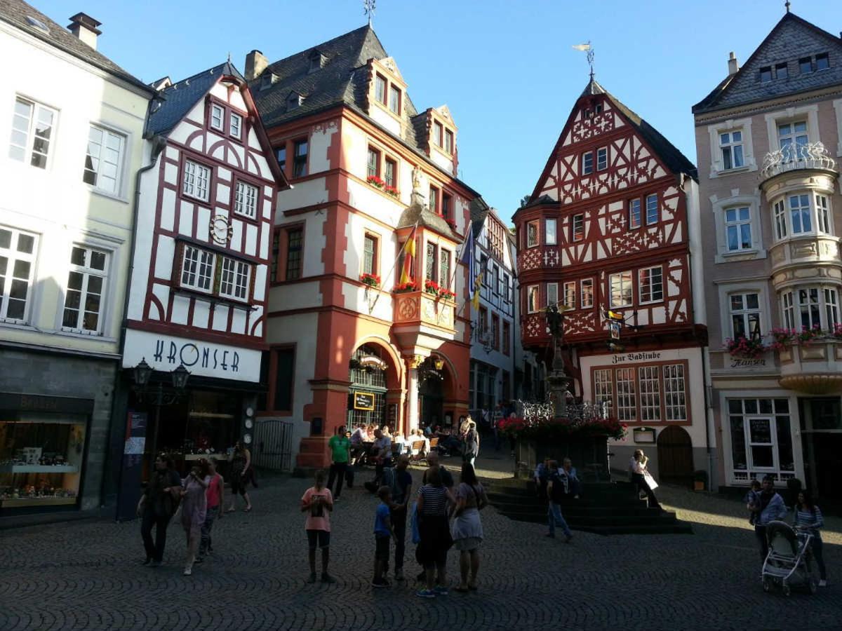 Weinhaus Hotel Zum Josefshof Graach Экстерьер фото